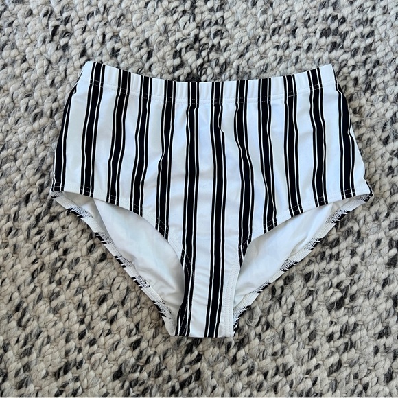 Cynthia Rowley black white striped retro Loren swim suit bikini - Picture 7 of 12